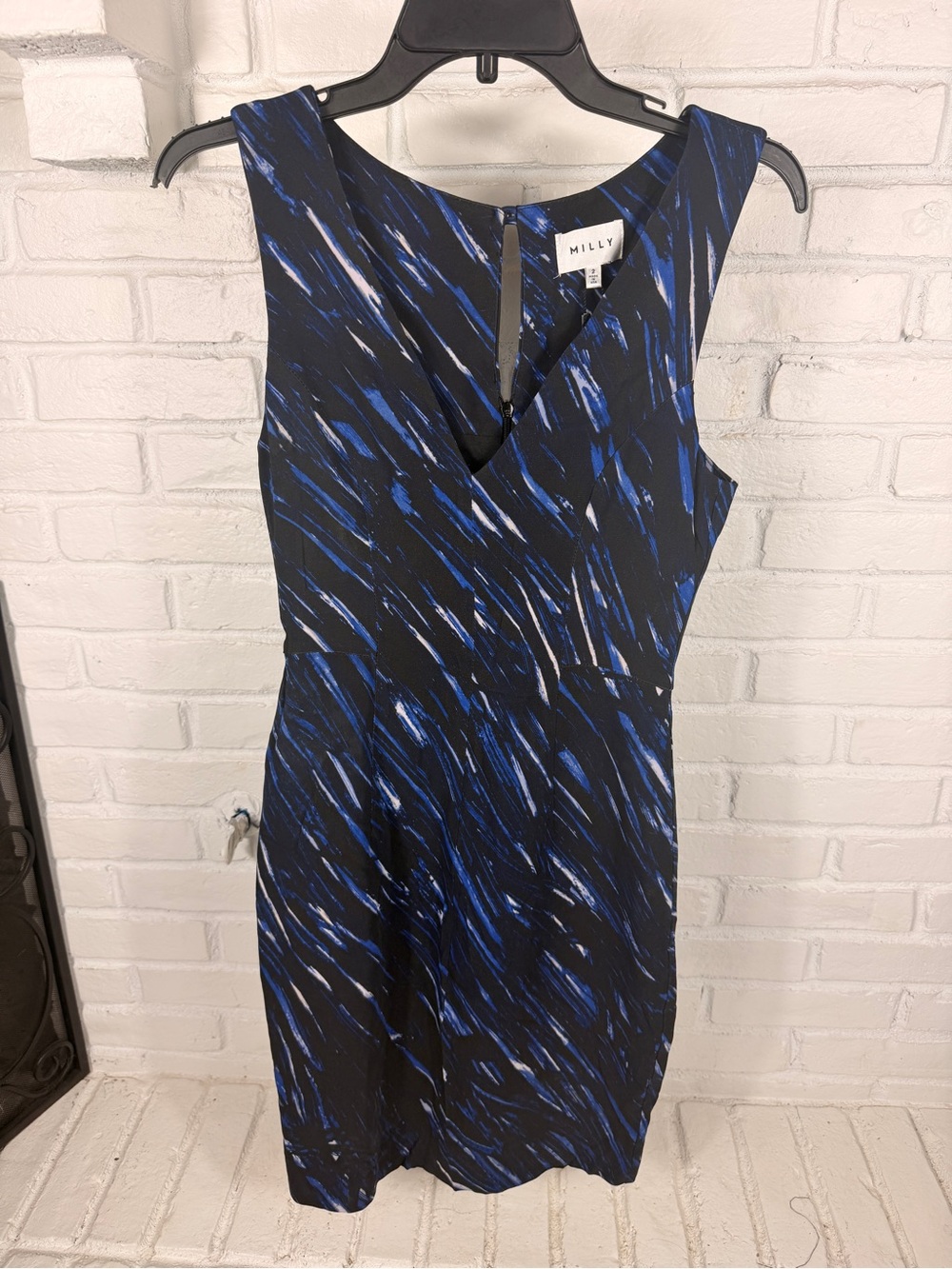 Milly Blue Abstract Print‎ Deep V Sheath Dress Size 2 Made in USA